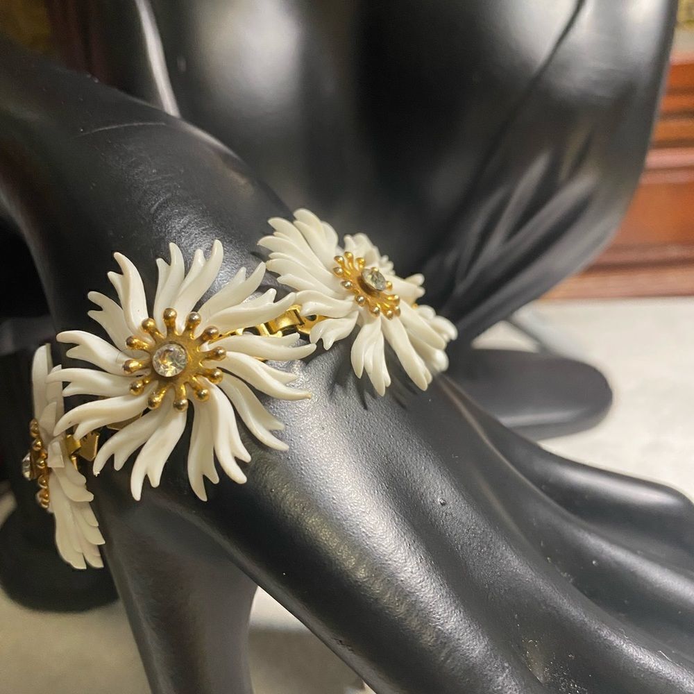 VINTAGE floral bracelet 